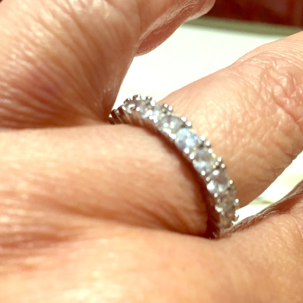 Eternity silver plated band